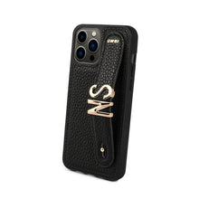 Görseli Galeri görüntüleyiciye yükleyin, YOUZ. Kişiselleştirilebilir Deri iPhone Kılıfı - Black/Gold

