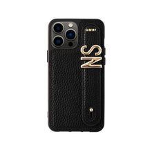 Görseli Galeri görüntüleyiciye yükleyin, YOUZ. Kişiselleştirilebilir Deri iPhone Kılıfı - Black/Gold
